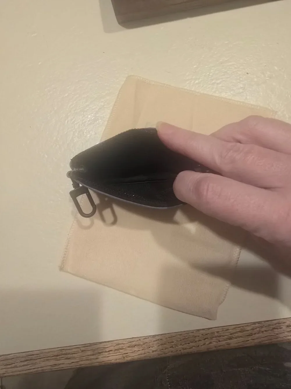 LV key pouch